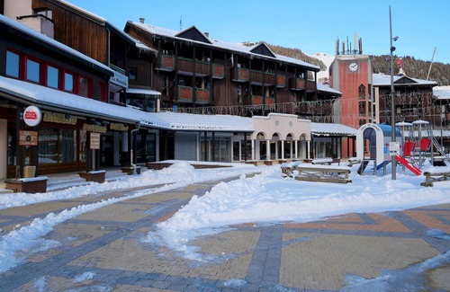 Les Deux Alpes Apartment | travelski home classic - Résidence La Muzelle