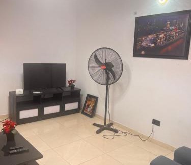 Ofin House | Treasure Park & Garden, Golf Estate. Simawa