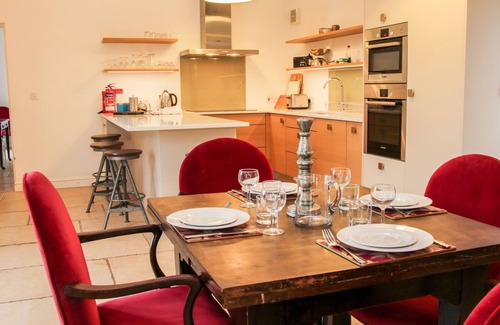 Eaton Mascott Cottage | TREE HOUSE BARN, pet friendly, with a garden in Shrewsbury