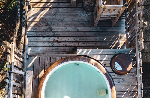 Serres Cabin | Tree houses with private Jacuzzi - Épine Vinette
