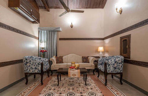 Valabhipur Hotel | Tree of Life Darbargadh, Dared