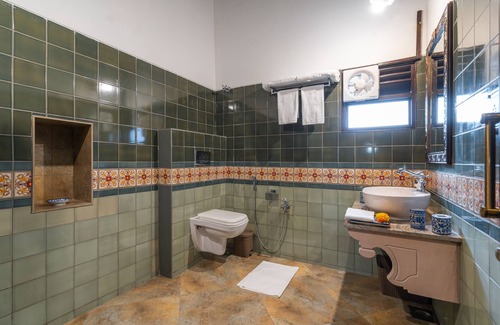 Valabhipur Hotel | Tree of Life Darbargadh, Dared