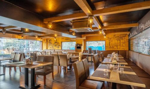 Gachibowli Hotel | Treebo Acsys, Gachibowli