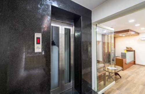 Nandambakkam Hotel | Treebo Adin Residence Chennai Trade Centre