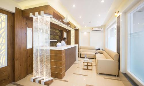 Sakinaka Hotel | Treebo Amber International