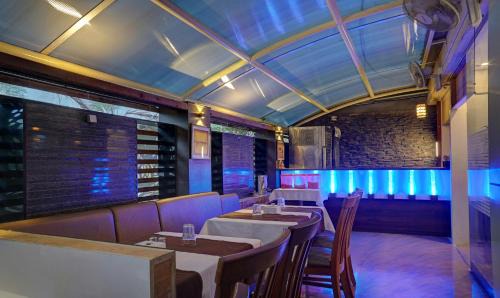 Hadapsar Hotel | Treebo Bhagyashree Executive