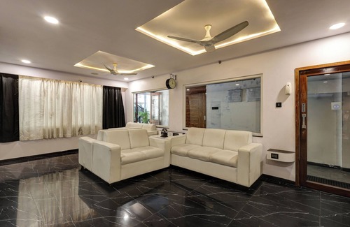 Visakhapatnam Hotel | Treebo Blak & Wite Rk Beach