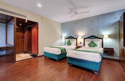 Visakhapatnam Hotel | Treebo Blak & Wite Rk Beach