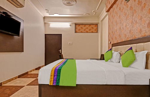 Tonk Road Hotel | Treebo Dream Palace Near Jaipur International Airport