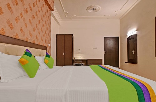 Tonk Road Hotel | Treebo Dream Palace Near Jaipur International Airport