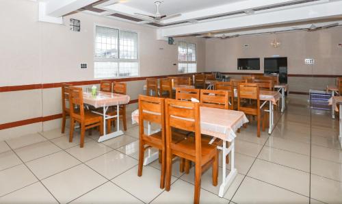 Polibetta Hotel | Treebo Durga Boji Grand, Gonikoppal Town
