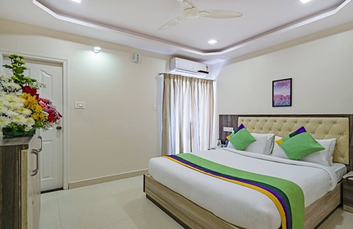 Koramangala Hotel | Treebo Elite 7
