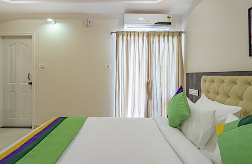 Koramangala Hotel | Treebo Elite 7