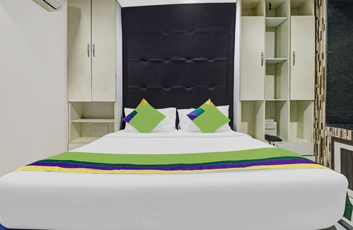 Koramangala Hotel | Treebo Elite Premium Homes