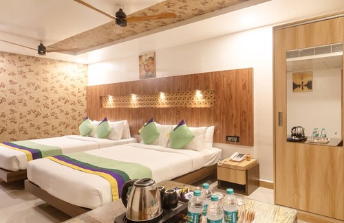 Chennai Hotel | Treebo Golden Swan Pammal