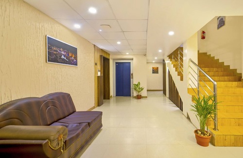 Chennai Hotel | Treebo Golden Swan Pammal