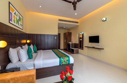 Sarnath Hotel | Treebo Little Budhha