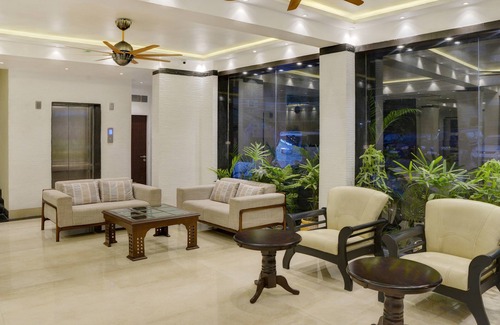 Kolkata Hotel | Treebo Premium The Crystal, Chinar Park