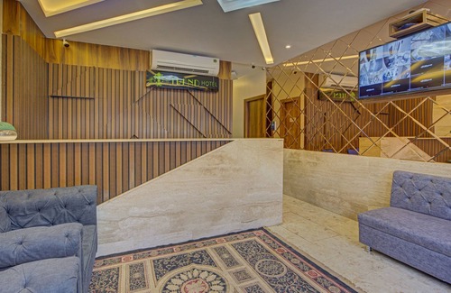 Marol Hotel | Treebo Prince Andheri East