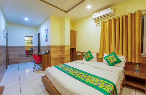 Indore Hotel | Treebo Royal Empire Indore