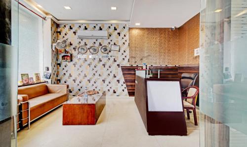Gomti Nagar Hotel | Treebo Silver Grand