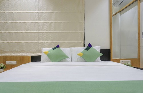 Nashik Hotel | Treebo The Utsav, Nashik
