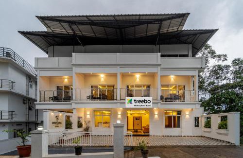 Nullatanni Hotel | Treebo Windsong Resort Munnar, Tea Plantation View