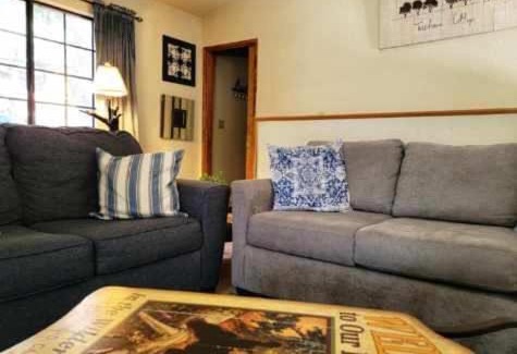 Crestline House | Treehouse Cottage
