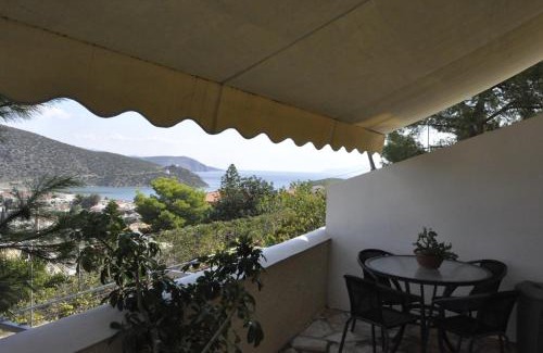 Ermionida Apartment | Treehouse Holiday Homes
