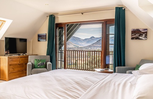 Banavie Bed & Breakfast | Treetops B&B