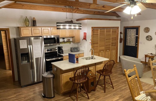 Lake Lure House | Treetops Cottage, wrap around deck, Wi-Fi, pet friendly, close to Lake Lure.