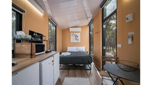 Walmer House | Treetops Farmstay 1 by Tiny Away