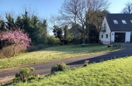 Newtownabbey Apartment | Treetops Loft: TouristNI , approved property.nncheck in 6pmnncheck in 6pm