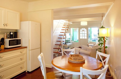 Silvan Cottage | Treetops Silvan Sanctuary Cottage: 2 BR, 1.5 BA in Silvan, Sleeps 3
