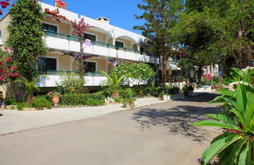 Platanes Apartment | Trefon Hotel Apartments and Suites