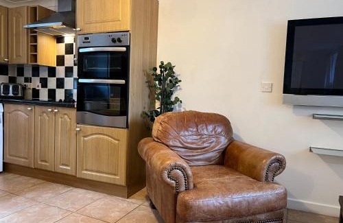 Pentrefelin House | Tregib Mill Cottage