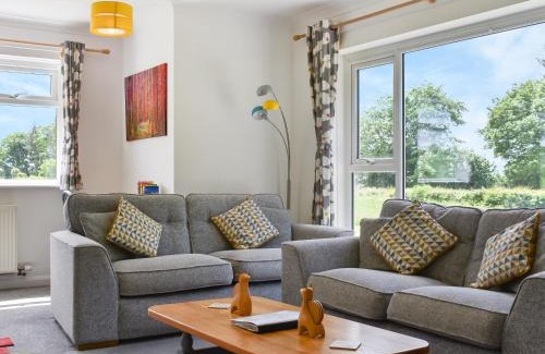 Callington House | Trelawney Bungalow