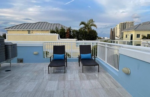 North Beach Villa | Tremendous 3-bedroom villa in Hollywood for a relaxing getaway