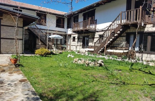 Smolyan Villa | Trenchova Guest House in Bansko, spa, sauna, 8 bed rooms