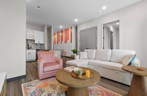 South Nashville Apartment | Trendy 2BR Home in Nashville’s Heart