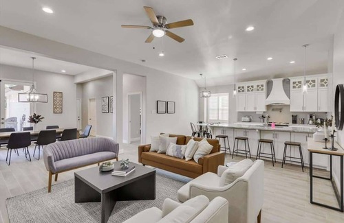 Rowlett House | Trendy and Modern home w/a Private Pool