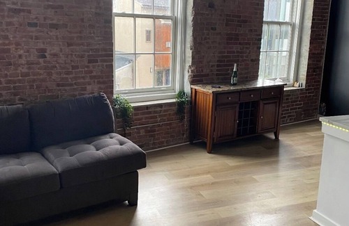 Northern Liberties Apartment | Trendy apartment in Northern Liberties