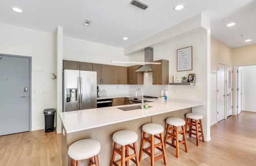 The Gulch Condo | Trendy Apt for 8 in Highly Walkable Neighborhood!