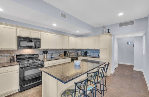 Seaside Heights House | Trendy & Chic 6 BR home steps to the Boardwalk/Beach extensively stocked for Fun