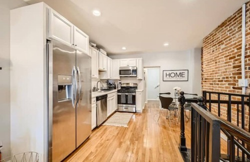 Fells Point House | Trendy Spot in Downtown Baltimore/Fells Point