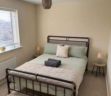 Rosliston Apartment | Trent View - New House in Branston, Staffordshire