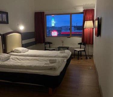 Vanersborg Hotel | Trestads Värdshus