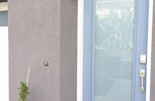 San Clemente House | Trestles Love Shack!