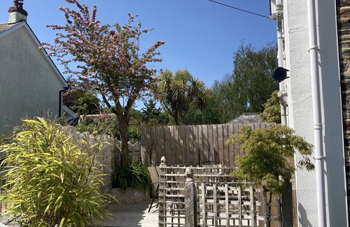 Wadebridge House | Trevanson Large 3 Bedroom Character House