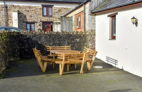 North Tamerton Cottage | Trewin Court - UK11878